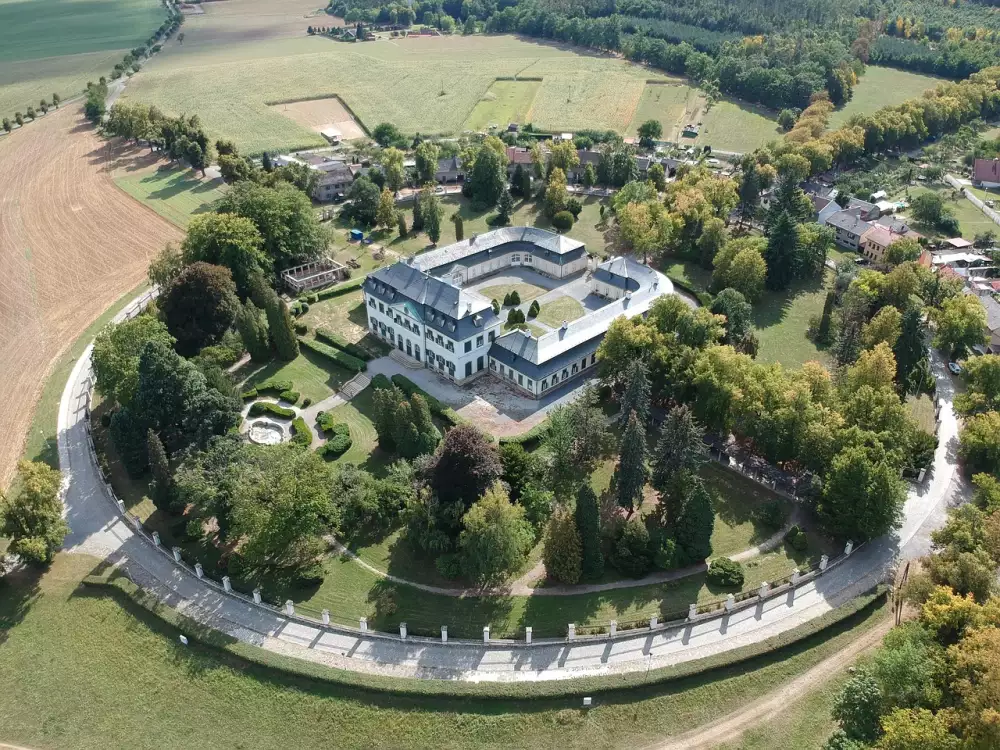 Práce Pardubický Kraj